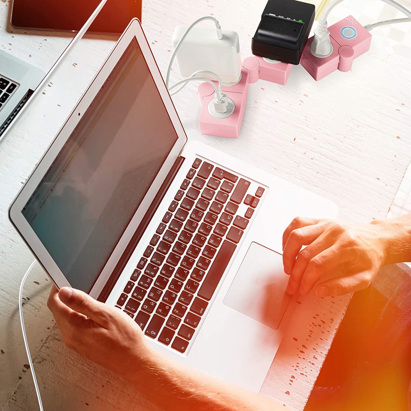 Flexible Power Strip with 3 AC Outlets and 2 USB Charging Ports, Pink Extension Cord, Surge Protection, Decorative Outlet Extender for Home and Office Use